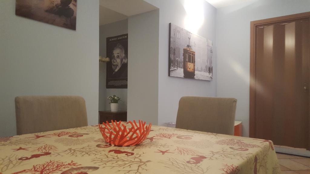 Bnbutler - Sempione Apartment - Arco Della Pace Милано Екстериор снимка